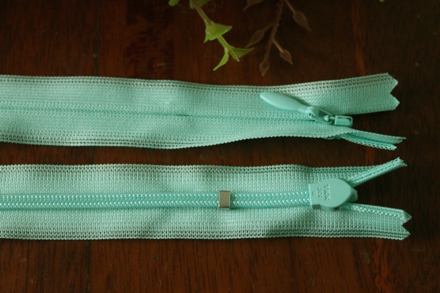 Findyka com Resleting Jepang  YKK Ori 10 Inch Celadon